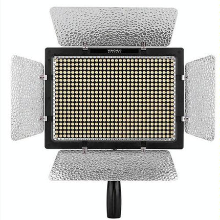 Adjustable 600 Led Video Light For Canon / Nikon / Sony Dslr - Yn600L