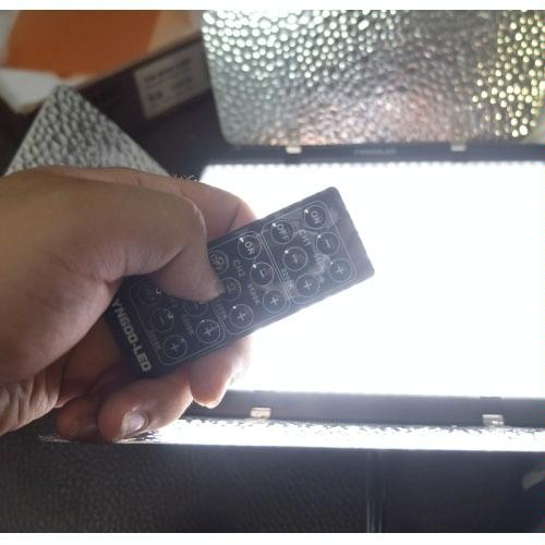 Adjustable 600 Led Video Light For Canon / Nikon / Sony Dslr - Yn600L