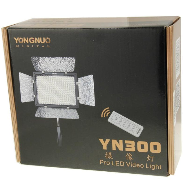 Pro Led Video Light For Dslr / Camcorder - 300 Leds - Black