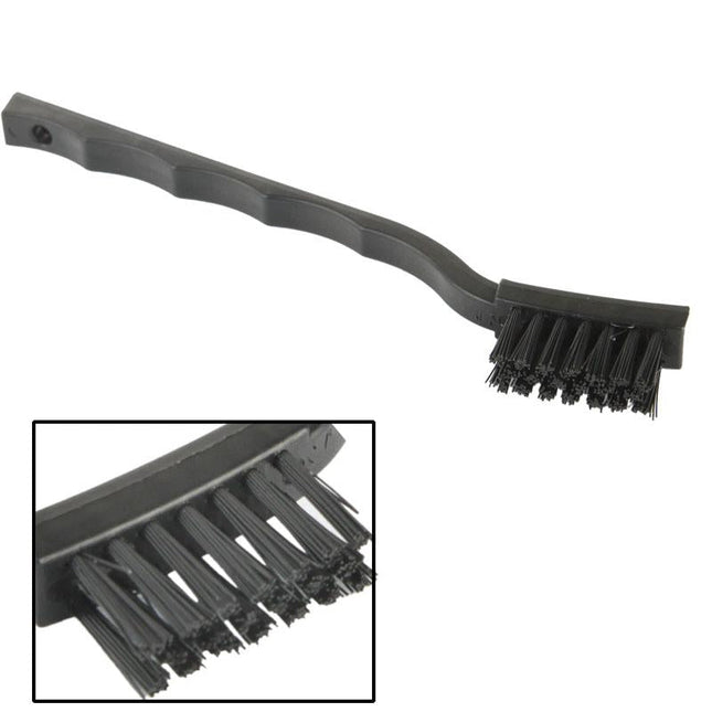 17.5Cm Curved Anti-Static Brush - Black