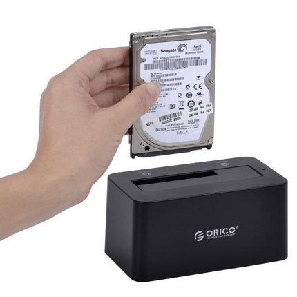 High-Speed Usb 3.0 To Sata Dock For 2.5 / 3.5 Hdd - Black