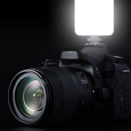 Universal Live Photography Light For Video Conferencing And Mobile Phone Cameras